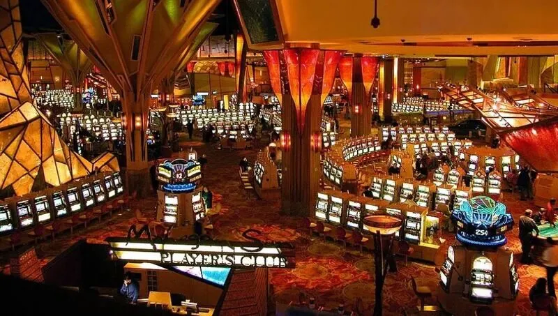 Khám phá những trò chơi phổ biến tại sảnh live casino
